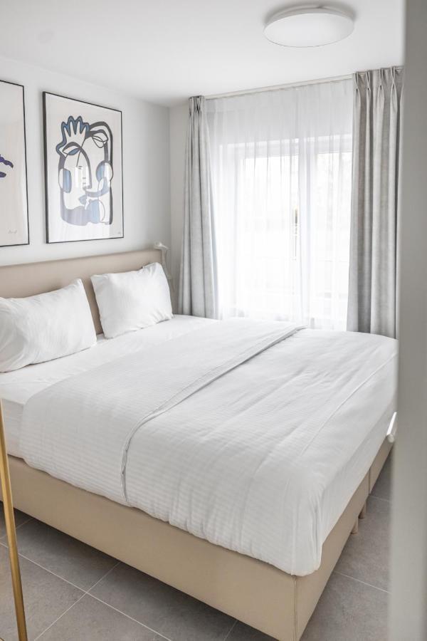 Petunia De Haan - Casselbergh Residences Luaran gambar